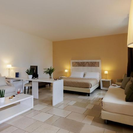 Masseria Corda Di Lana Hotel & Resort Torre Lapillo Bagian luar foto