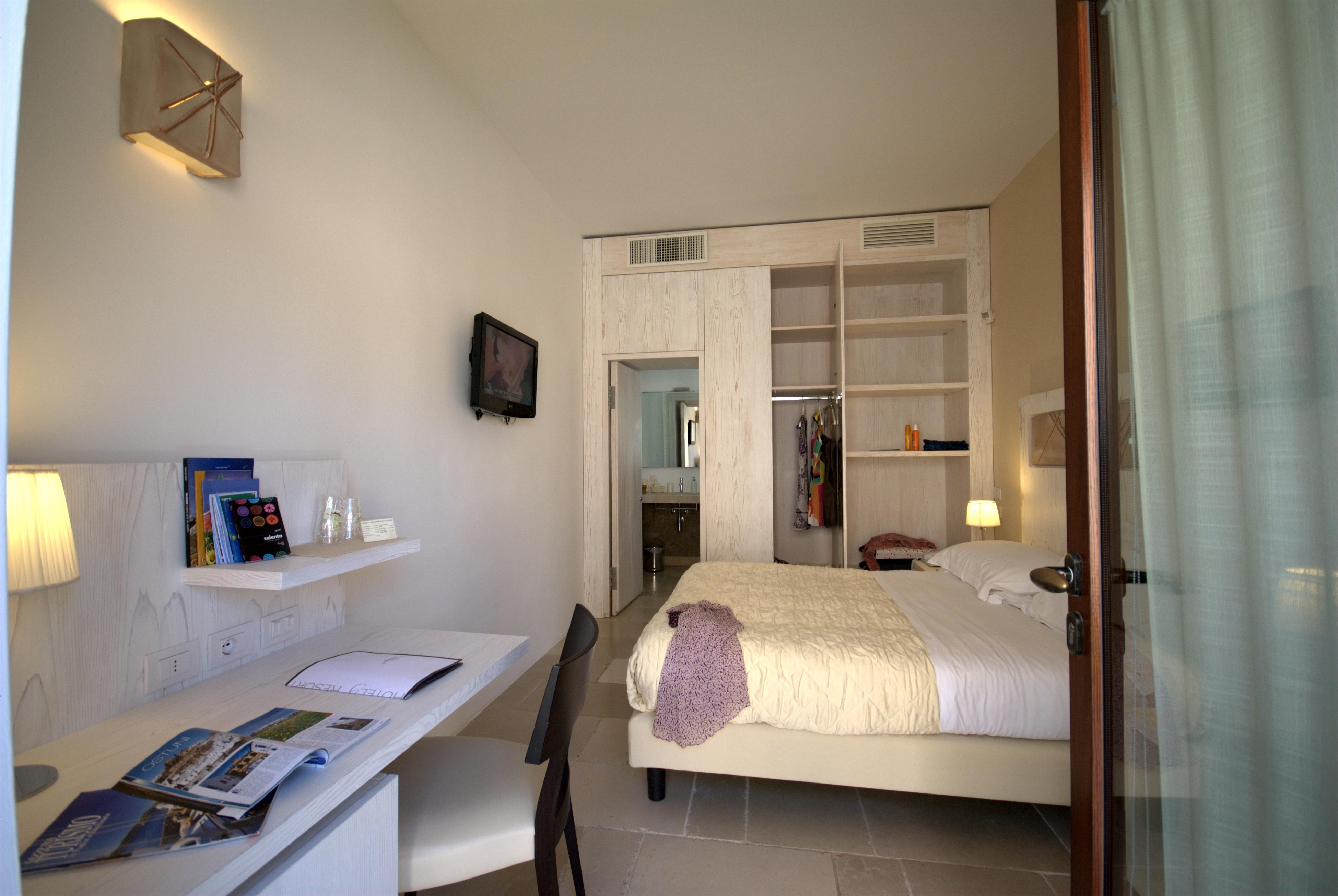 Masseria Corda Di Lana Hotel & Resort Torre Lapillo Bagian luar foto