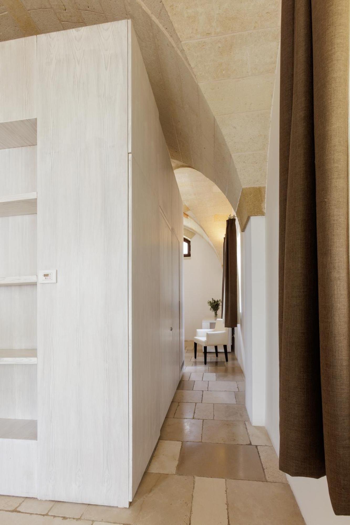 Masseria Corda Di Lana Hotel & Resort Torre Lapillo Ruang foto