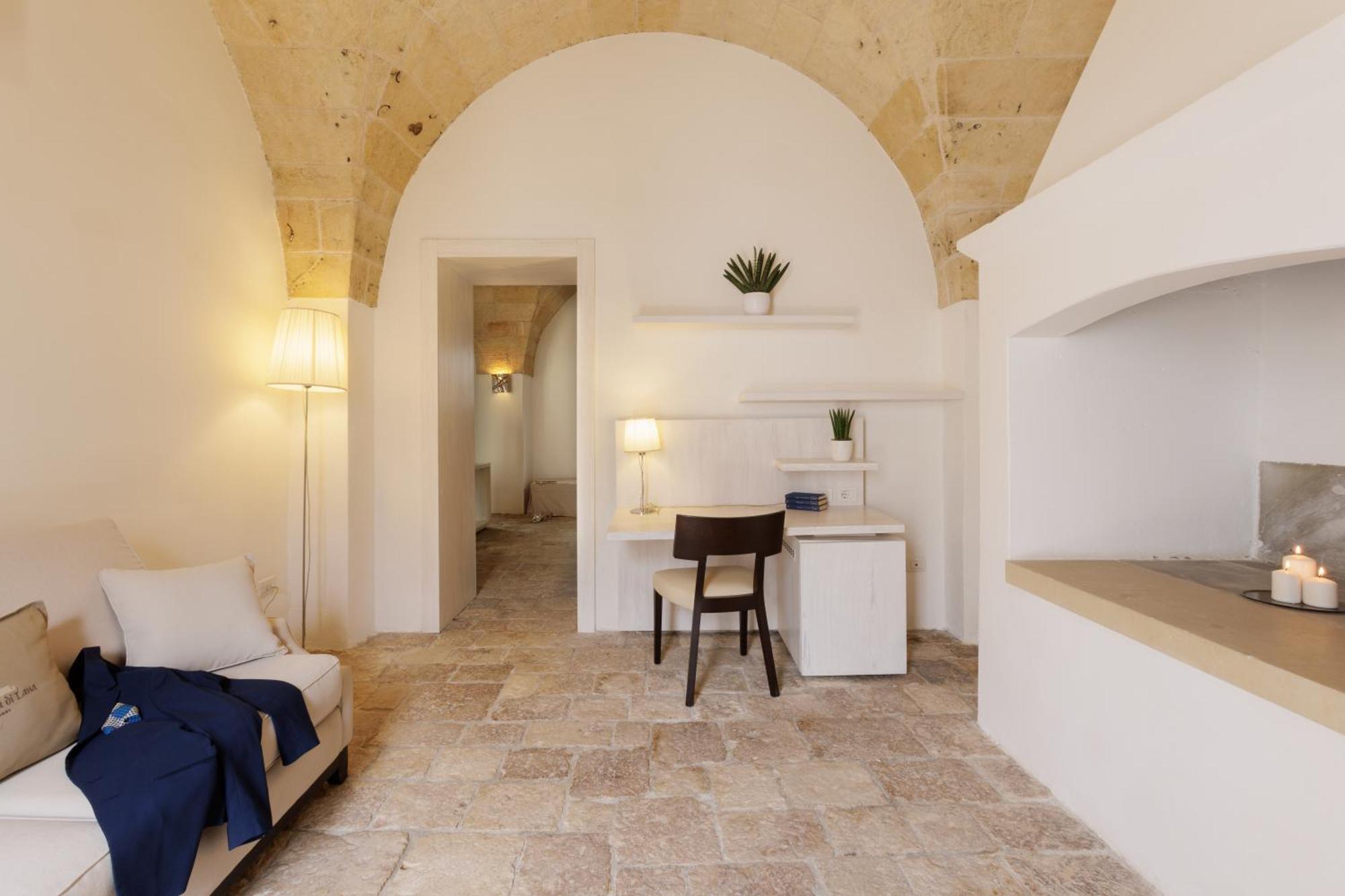 Masseria Corda Di Lana Hotel & Resort Torre Lapillo Ruang foto