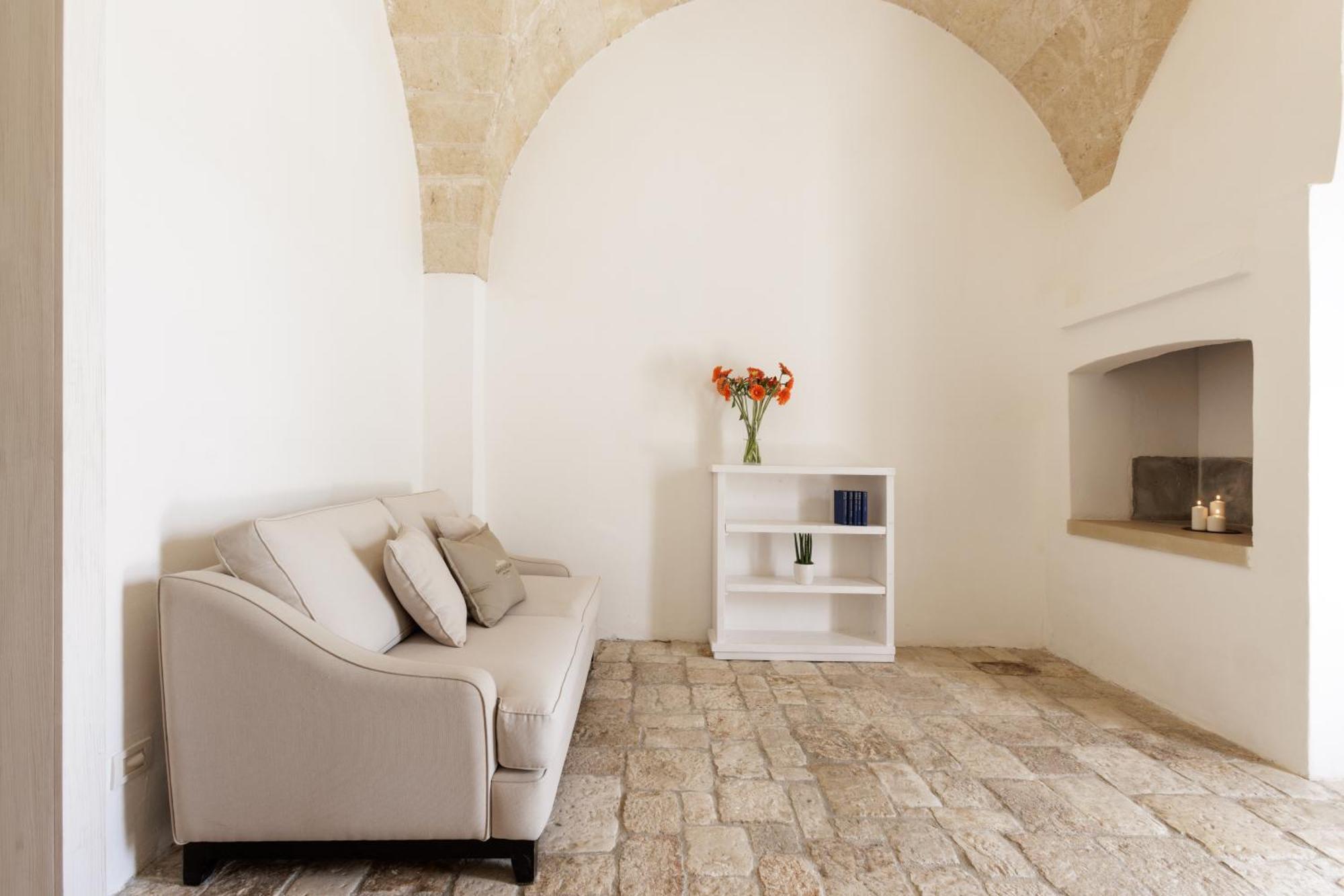 Masseria Corda Di Lana Hotel & Resort Torre Lapillo Ruang foto